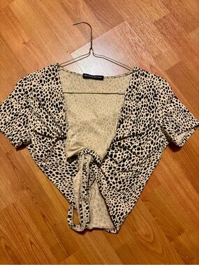 Brandy Melville Leopard / Cheetah Print Tie-Front Crop Top